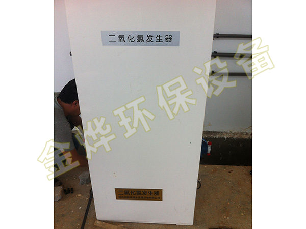 2000型單臺設(shè)備主機.JPG